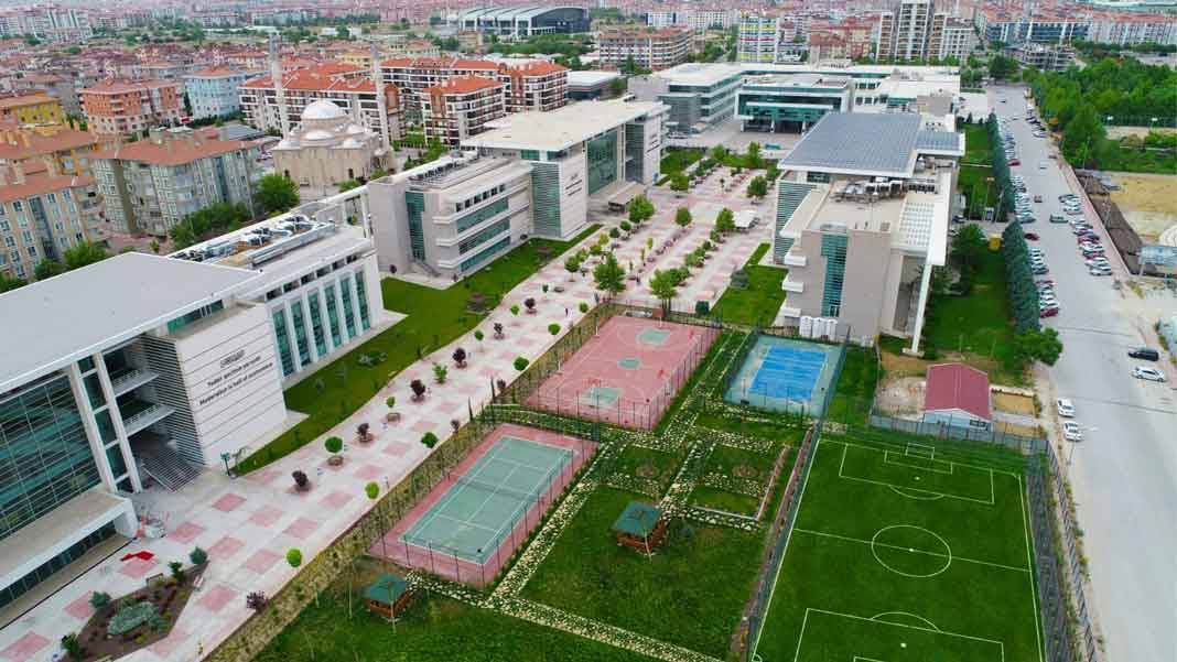Özel ve Vakıf Üniversiteleri 2025-2026 Ücretleri Açıklandı! İşte Güncel Liste 10
