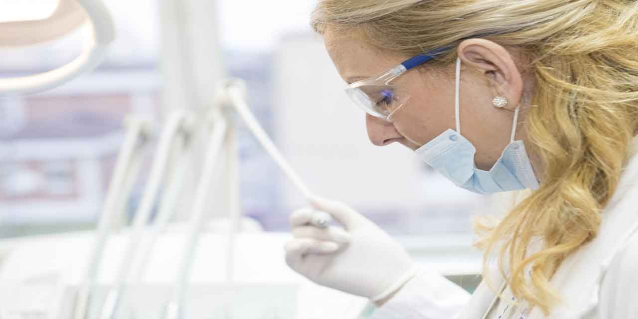 Diş Hekimliği Özel ve Vakıf Üniversitesi Ücretleri 2025