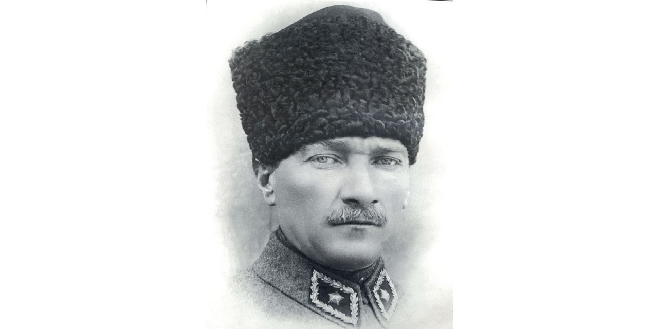 Sizce Mustafa Kemal Atatürk’ün okulda çok sevilmesinin nedeni ne olabilir?