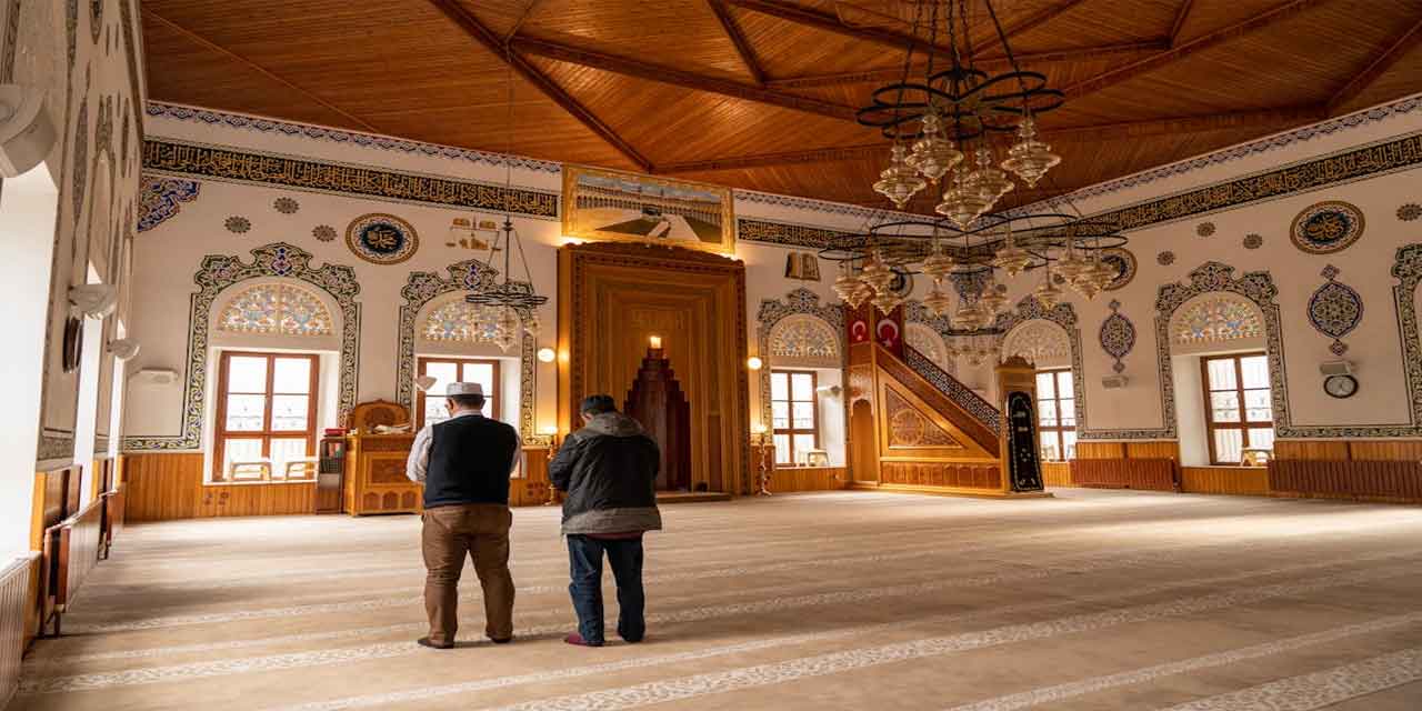 Namaz Çeşitleri: Farz, Vacip ve Nafile Namazların Anlamı ve Önemi