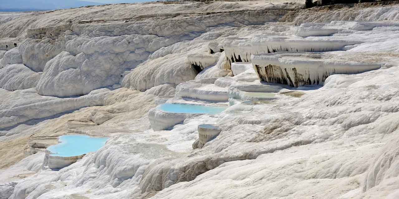 Türkiye’de turizm fonksiyonu ile ön plana çıkmış olan şehirler hangileridir?